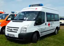 =Ford Transit vom DRK OV DAHLHAUSEN-WUPPER, gesehen auf dem Parkplatz der RettMobil 2017 in Fulda - Mai 2017
