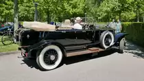 Rolls Royce Phantom auf dem Oldtimer-Treffen an der Rennbahn in Krefeld, 8.5.16