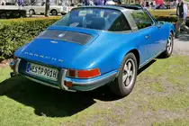 Porsche 911 Targa auf dem Oldtimer-Treffen an der Rennbahn in Krefeld, 8.5.16