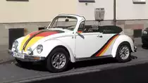 =VW Käfer Cabrio, gesehen in Hünfeld im Juni 2017