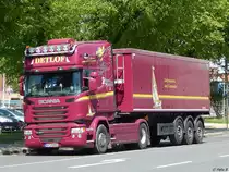 Scania R450 mit passendem Auflieger in Güstrow am 18.05.2017
