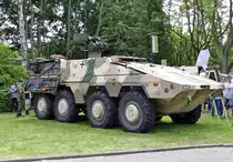 GTK Boxer mit FLW 200 (Fernbedienbare Leichte Waffenstation), MG Kal. 50 in Hürth - 10.06.2017