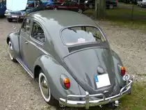 Heckansicht eines VW  Käfer  des Modelljahres 1962. Oldtimertreffen an Galopprennbahn Krefeld am 16.07.2017.