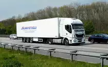 =Iveco-Sattelzug unterwegs auf der A3 im April 2017