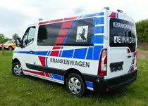 =Renault Master steht zum Verkauf bei der RettMobil 2017 in Fulda - Mai 2017