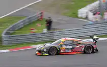 Mitzieher LM GTEam Nr.61 Clearwater Racing, Ferrari 488 GTE, Fahrer: Weng Sun Mok, Keita Sawa, Matthew Griffin.  FIA WEC 6h Nürburgring am 16.7.2017