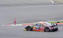 Mitzieher des LM GTEam Nr.61 Clearwater Racing, Ferrari 488 GTE, Fahrer: Weng Sun Mok, Keita Sawa, Matthew Griffin.  FIA WEC 6h Nürburgring am 16.7.2017
