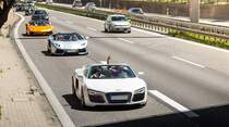 Audi R8 Spyder unterwegs mit Freunden auf der A81 am 11.06.2017