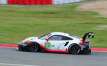 Mitzieher des LM GTE Pro, Nr.91 Porsche Team,  Porsche 991 RSR, Richard Lietz & Frédéric Makowiecki. FIA WEC 6h Nürburgring am 16.7.2017