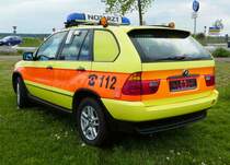 =BMW X ? als Notarztwagen steht zum Verkauf bei der RettMobil 2017 in Fulda - Mai 2017