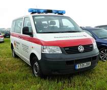 =VW T5 des DRK BV FRANKFURT/MAIN, fotografiert bei der RettMobil 2017 in Fulda - Mai 2017