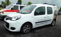 =Renault Kangoo von  cargomaster , fotografiert bei der RettMobil 2017 in Fulda - Mai 2017