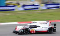 Auf dem Weg zum Gesammtsieg, Porsche 919 Hybrid Start Nr.2 vom Team Porsche Fahrer: Timo Bernhard, Earl Bamber & Brendon Hartley. FIA WEC 6h Nürburgring am 16.7.2017 
