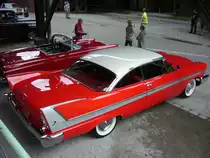 Profilansicht eines Plymouth Fury Hardtop Coupe aus dem Jahr 1958. Altmetall trifft Altmetall am 23.07.2017 im LaPaDu.