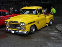 Etwas tiefer gelegter Chevrolet Apache 3100 des Modelljahres 1958. Altmetall trifft Altmetall am 23.07.2017 im LaPaDu.
