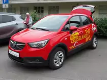 Der brandneue Opel  Crossland X  auf der Autoschau in Krefeld an der Rennbahn, 24.6.17