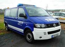 =VW T5 des THW VILLINGEN-SCHWENNINGEN, fotografiert bei der RettMobil 2017 in Fulda - Mai 2017