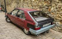 Citroen BX. Laut Flurfunken verrosten sich die BX Modelle ziemlich stark. Auf diesem Exemplar wurden schon einige Karosserieteile getauscht. Foto: 25.07.2017