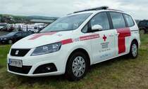 =Seat Alhambra des ÖRK steht im Mai 2017 bei der RettMobil in Fulda