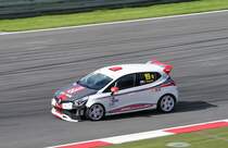 # 19, Renault Clio R.S. IV Cup, Fahrer:R.Rogalski(POL), Mitzieher beim Rennen im Rahmenprogramm des ADAC GT Masters am 5.8.2017 auf dem Nürburgring