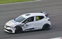 # 33, Renault Clio R.S. IV Cup, Fahrer: D.Nyffeler(CHE), Mitzieher beim Rennen im Rahmenprogramm des ADAC GT Masters am 5.8.2017 auf dem Nürburgring