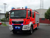Feuerwehr Kleinostheim MAN TGM HLF20 (Florian Kleinostheim 40/1) bei einen Fototermin am 12.08.17. Dieses Fahrzeug wurde am 07.08.17 in Dienst gestellt. Es hat einen Magirus Aufbau