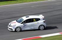 # 7, Renault Clio R.S. IV Cup, Fahrer:R.Schmid(CHE), Mitzieher beim Rennen im Rahmenprogramm des ADAC GT Masters am 5.8.2017 auf dem Nürburgring