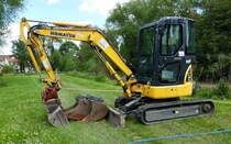 =Komatsu PC 35, gesehen im Mai 2017 in der Burgenstadt Schlitz