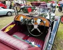=MG T-Type Innenansicht, ausgestellt im Mai 2017 in der Burgenstadt Schlitz