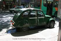 Citr�en 3CV, ja richtig gelesen 3CV,die in S�danerika gebaute Ente ist nicht auf einem Entenrahmen aufgebaut sondern auf dem Rahmen vom Ami 6,daher hat er die bezeichnung 3CV und nicht 2CV. 06.Okt.2008 Mendoza