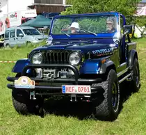 =Jeep Renegade rollt zu seinem Standplatz bei der Oldtimerausstellung in Thalau im Mai 2017