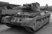 Der britische Infanterieunterstützungspanzer Matilda II im Technikmuseum Vadim Zadorozhny (Moskau, Mai 2016).