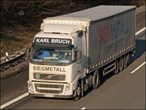 Der NEUE FH: Ein Volvo FH 440PS Euro5 der Spediton KARL BRUCH ist f�r SIEGMETALL unterwegs. Siegmetall stellt Trapezbleche her. Gru� an den Fahrer;-)
