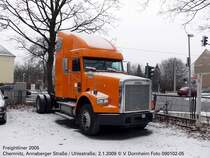 An der Annaberger Stra�e in Altchemnitz steht seit einigen Tagen dieser US-Lkw. Aber dort stehen �fter fremdl�ndische Nutzfahrzeuge, welche dann nach einiger Zeit ebenso verschunden wie gekommen sind.