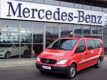 Endlich ist es da; das langersehnte Kommandofahrzeug der FF-Engersdorf! welches in K�rze feierlich �bergeben wird; 090117