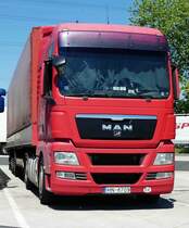 =MAN-Sattelzug rastet im Mai 2017 an der A 3