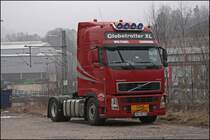 Zugmaschine Volvo FH12 420PS der Wolfgang Herrmann Spedition GmbH aus Kirchen/Sieg. (02.01.2009)
