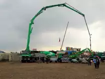 Heidelderger Beton Mercedes Benz Arocs Betonpumpe am 24.09.17 beim Hafenfest im Bayernhafen Aschaffenburg