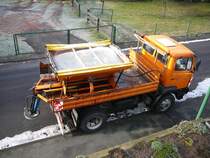 Mercedes Benz 917 als Winterdienstfahrzeug der Gemeindeverwaltung Petersberg am 21.01.2009 in 36100 Petersberg-Marbach