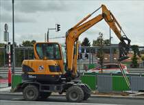 . Hyundai  55w-g  Radlader wartet an einer Baustelle auf seinen Einsatz.  04.10.2017