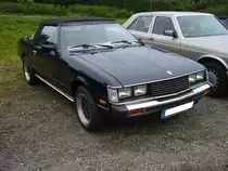 Toyota Celica TA4 Cabriolet, der Baujahre 1980 bis 1982. Die Cabriolet Modelle wurde von der Firma Tropic aus Crailsheim/Baden Württemberg umgebaut. 1. Oldtimertreffen am Mülheimer Ruhrgebietsladen am 07.10.2017.