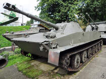 Der leichter Schwimmpanzer PT-76 im Museum der polnischen Armee. (Warschau, August 2011)