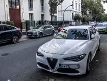 Diesen Alfa-Romeo Giulia mit besonders kreativer Kennzeichenwahl habe ich  in Frankfurt-Westend am 22.09.2017 gesehen.