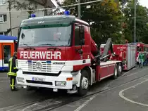 Berufsfeuerwehr Darmstadt Mercedes Benz Actros WLF mit AB Rüst am 07.10.17 beim Tag der offenen Tür der HEAG