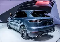 Rückansicht des Porsche Cayenne (ab 2017) auf der IAA 2017 Frankfurt Motor Show (September 2017).