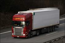 Schwedische 8/ Power No 4: Ein weiterer Scania Topline aus Italien ist in Richtung Heimat unterwegs. Und wieviel PS wird diese Zugamschine wohl haben? ;-)
