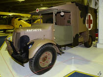 Ein Austin K2 Ambulanzfahrzeug der Royal Air Force (Hendon, September 2013)