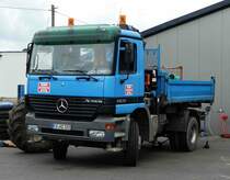 =MB Actros 1835 von  Hodes-Bau  gesehen in Buttlar im September 2017