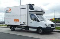 =MB Sprinter der Firma ARRA aus Polen, ein Transportspezialist für Arzneimittel, steht im Juli 2017 an der A 3