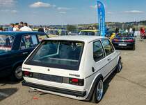 VW Golf I GTI Tuning, gesehen im Parkplatz des Hungaroring am 01.10.2017.